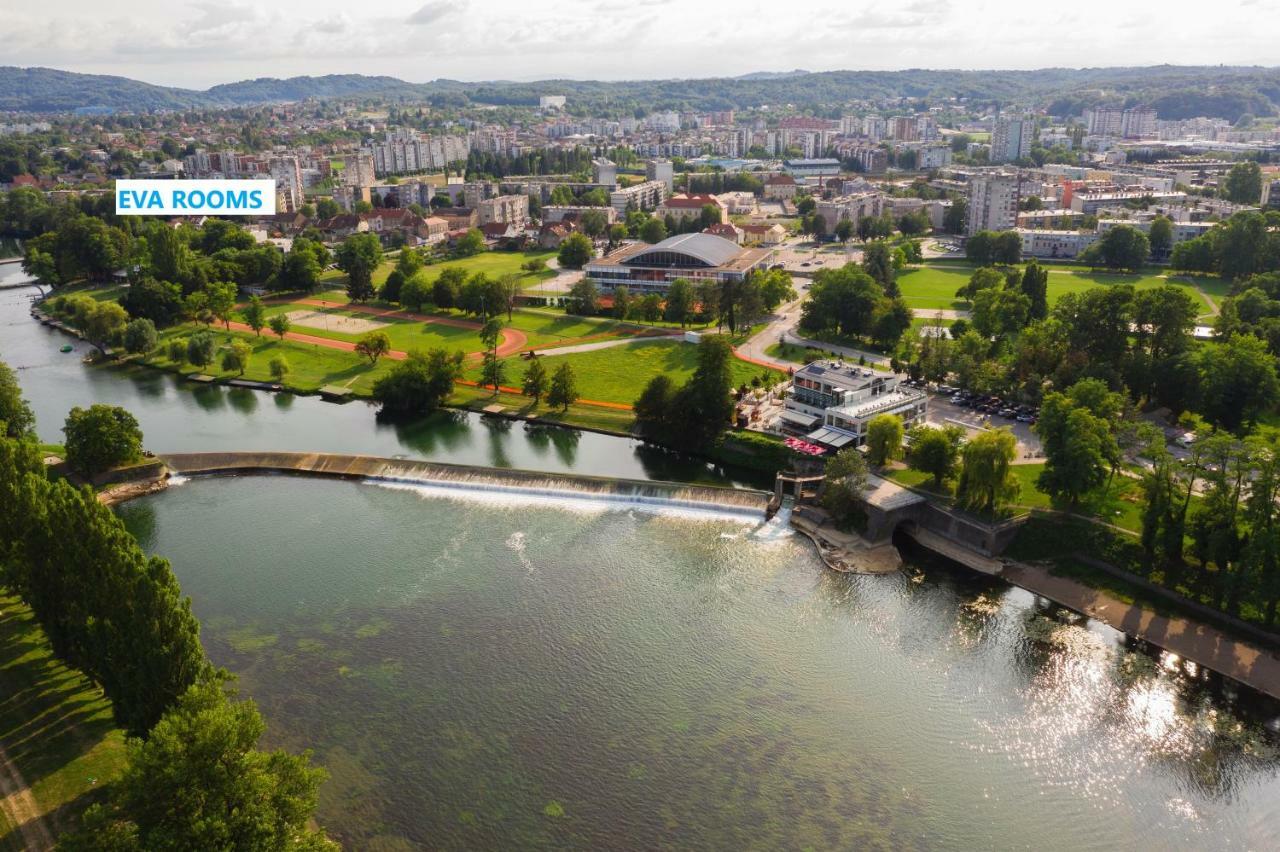 Eva Rooms & Studio Apartment Karlovac Eksteriør bilde